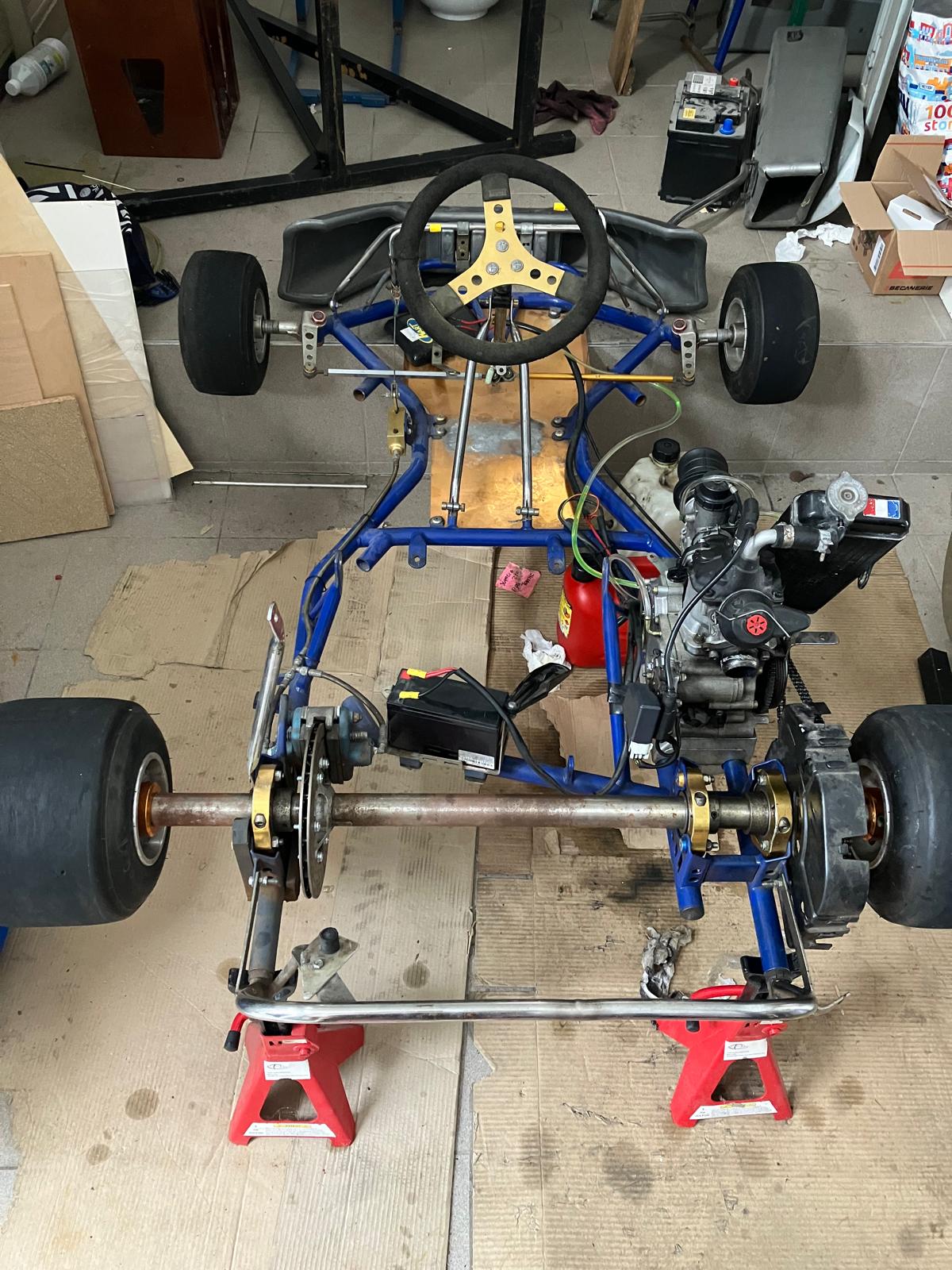 Rénovation et entretien du vieux kart du club